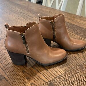 Lucky brand ankle boots